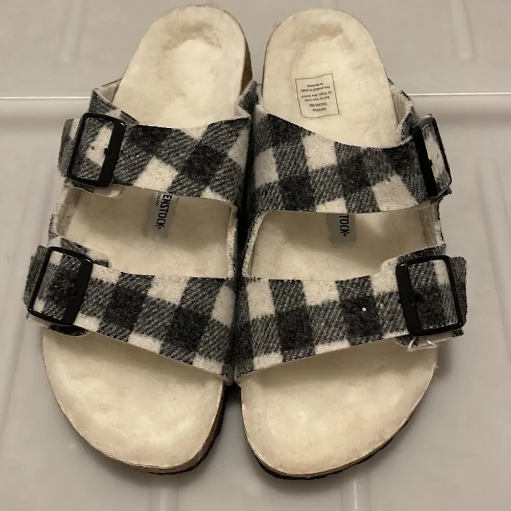 New Birkenstock Fleece Lining Gingham Sandals - Picture 3 of 6